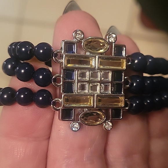 Lia Sophia Lens Flare Necklacr - Picture 8 of 8